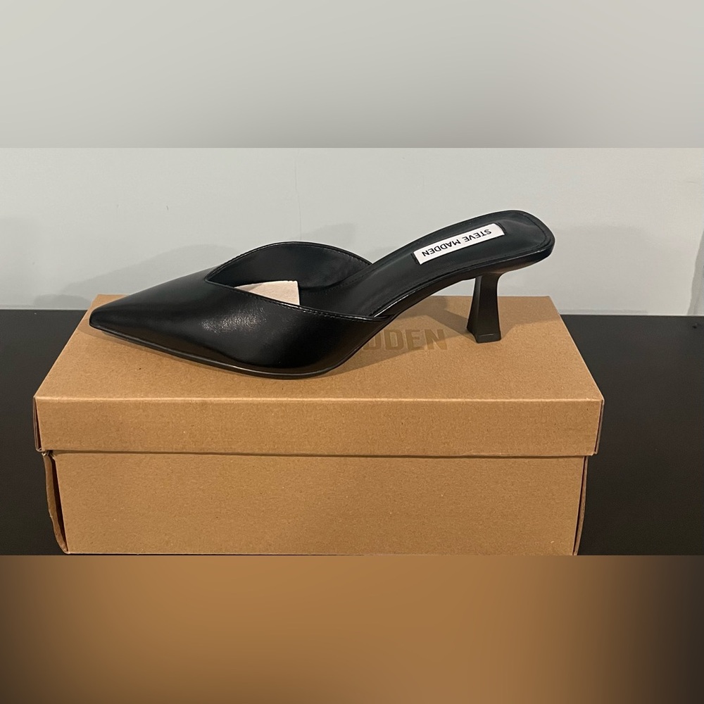 Steve Madden MOD BLACK LEATHER | size 8 | blsck